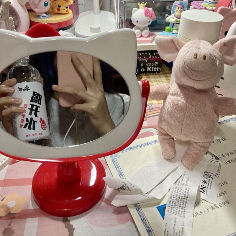 Hello Kitty bureau- of kaptafe - Beauty Makeup Vanity Set recensie en prijs